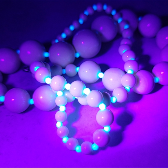 Vintage 60s Faux Ivory Long Necklace - Picture 2 of 10